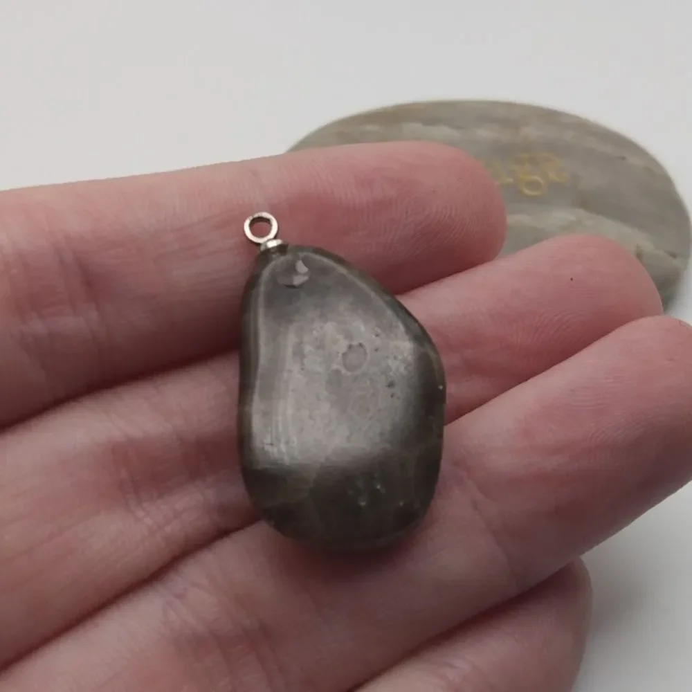 3/$20 Fearless magic labordite raw‎ necklac pendant